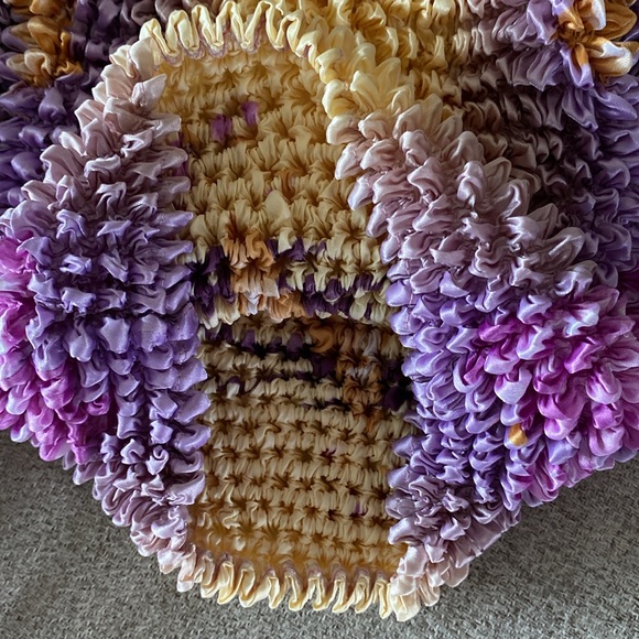 Y2K popcorn/bubble shirt one size pink purple yellow. - Picture 9 of 10